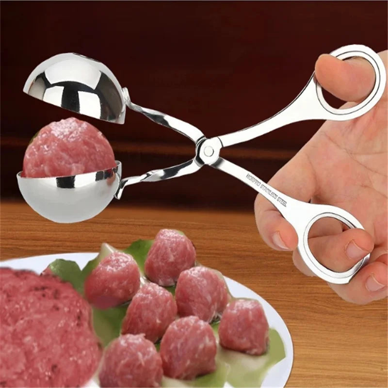 Non-Stick Meatball Maker – Practical Kitchen Tool & Cooking Scoop